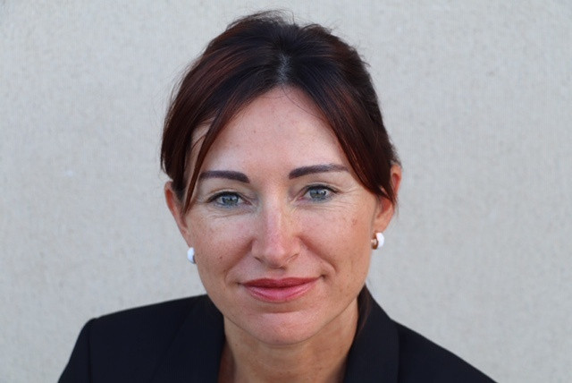 Caroline Nouvian